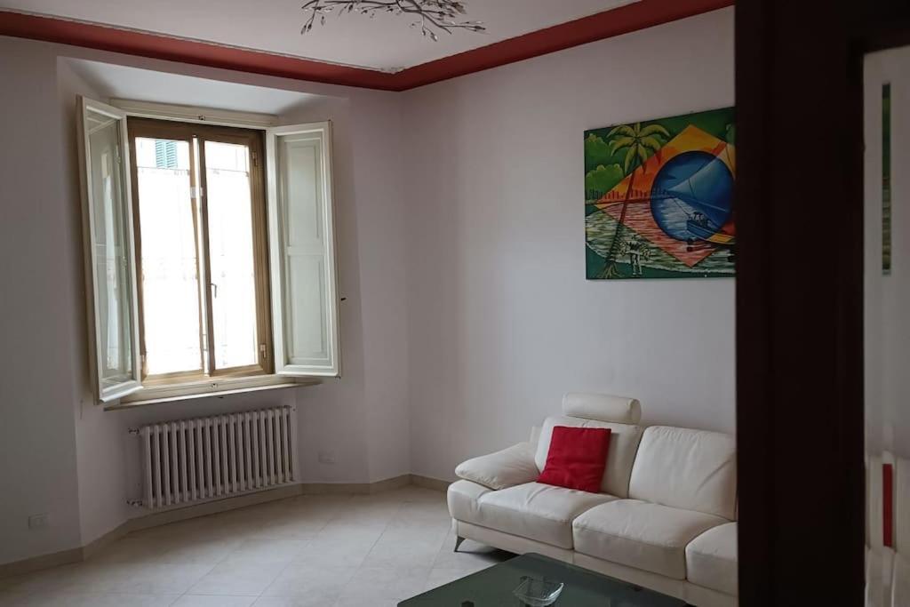 Casa Giafer Apt Luminoso Spazioso Ben Localizzato Флоренція Екстер'єр фото